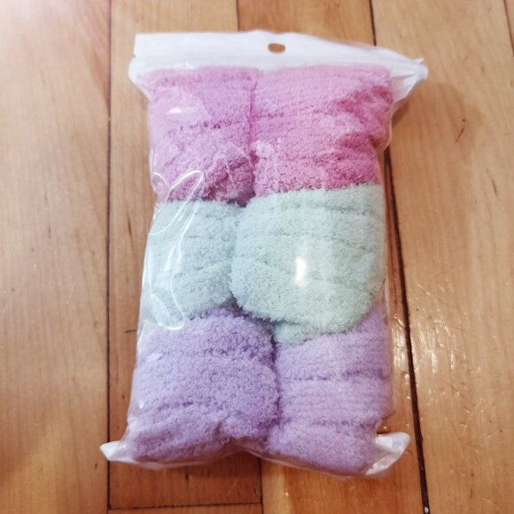Shoe Laces - Pack of 3 - green, pink, lilac, fluffy and cute - Picture 2 of 2